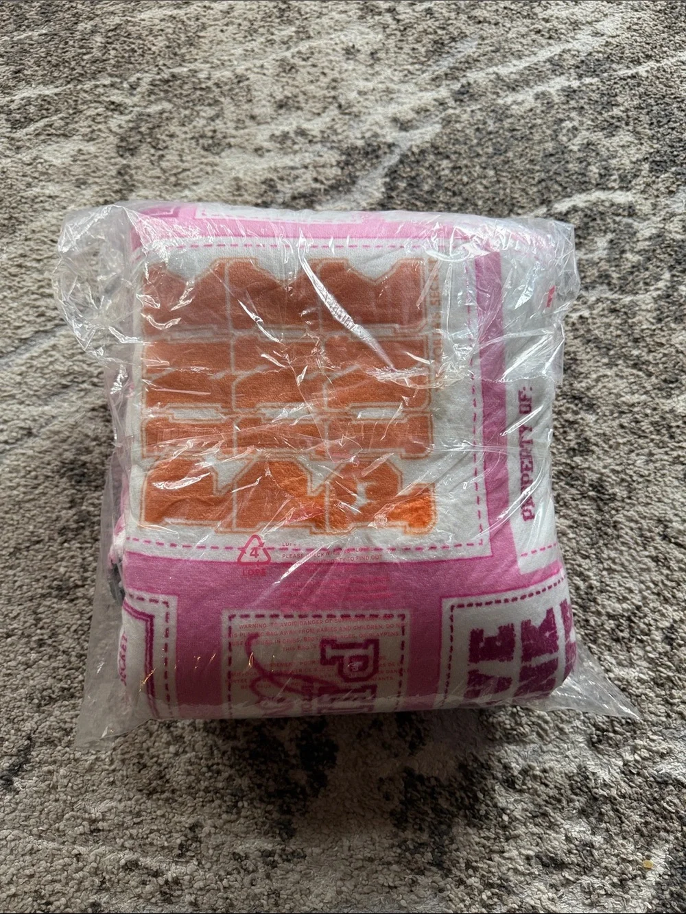 Victoria's Secret Pink Graphic Logo Plush Throw